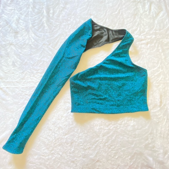 One Shoulder, Blue, Crop Top, Never Worn, Size Medium! - Picture 1 of 4